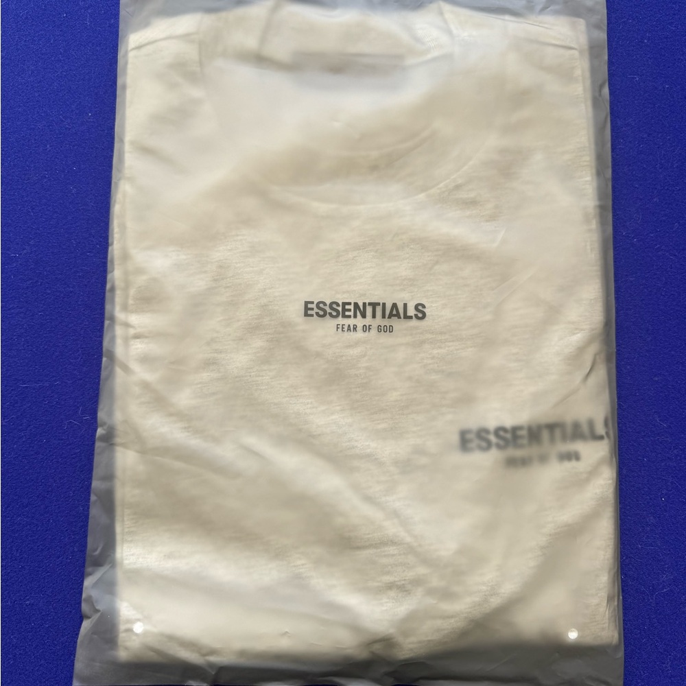 Essentials Fear of God Light Oatmeal Tee (Large)